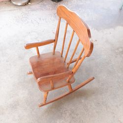 Kids rocking chair