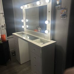 Vanity 