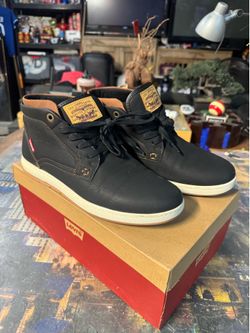 Men’s shoes