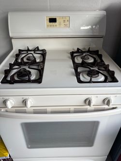 Self-cleaning Whirlpool Gas Stove