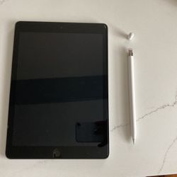 Ipad 9.7 in with Apple Pencil first gen