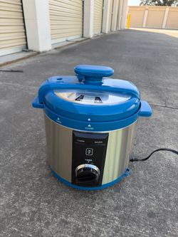 Electric pressure cooker, model BPCRM800, 1200W.