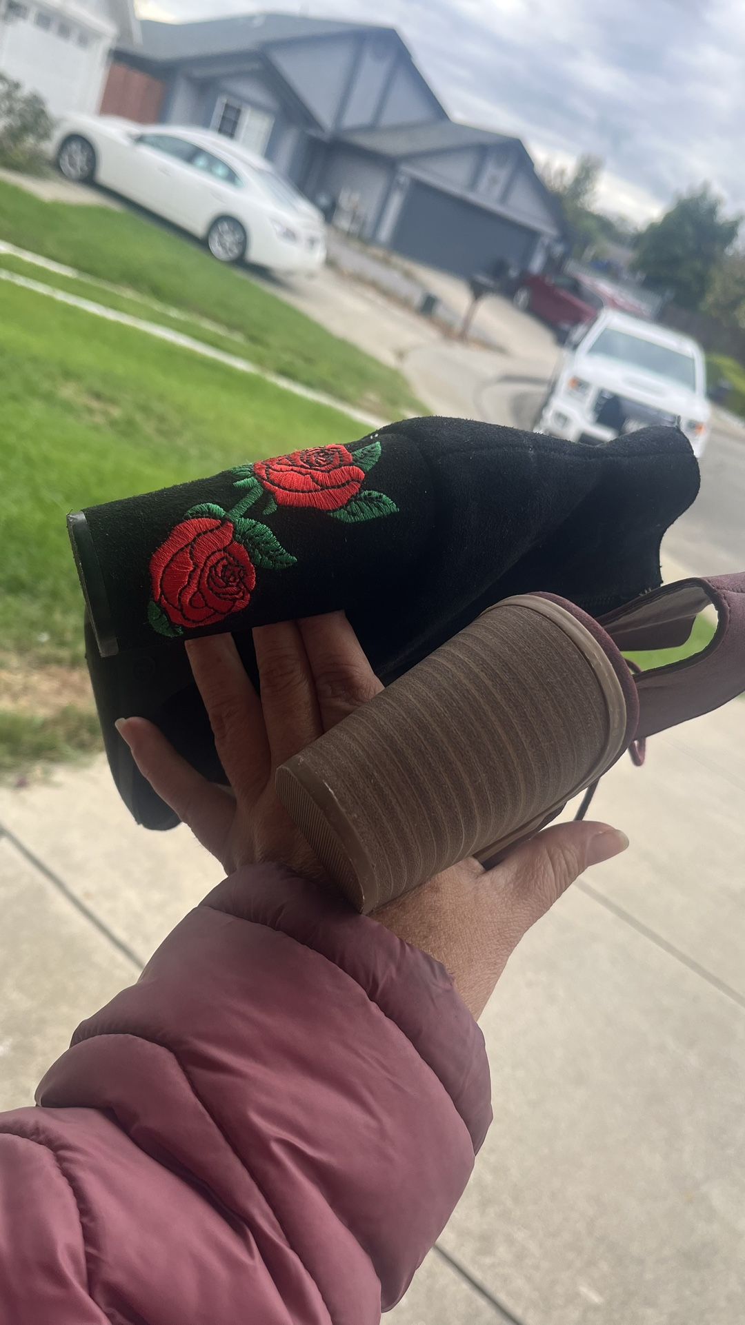 Size 7.5 $5 Cada Par En Fairfield 