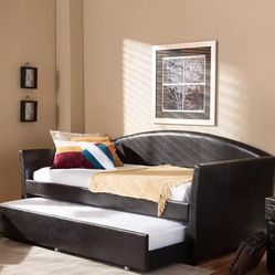Day Bed Twin Size And Trundle 