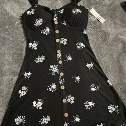 Size Small Woman’s Clothes Bundle