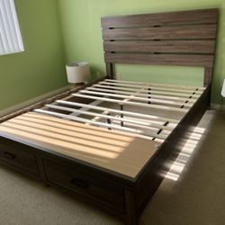 Beautiful Brand New 2 Drawer Queen Platform Bed Frame 