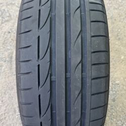 Bridgestone Runflat 225/45/18  (1) Tire      TC