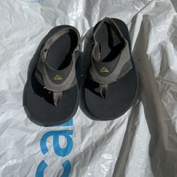 Reef Fanning Boys Flip Flop Size 11/12