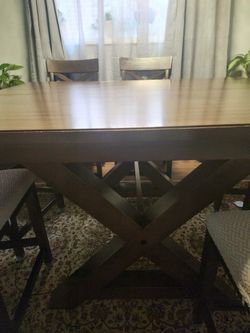 Dining Table With Set Of 8 Chairs