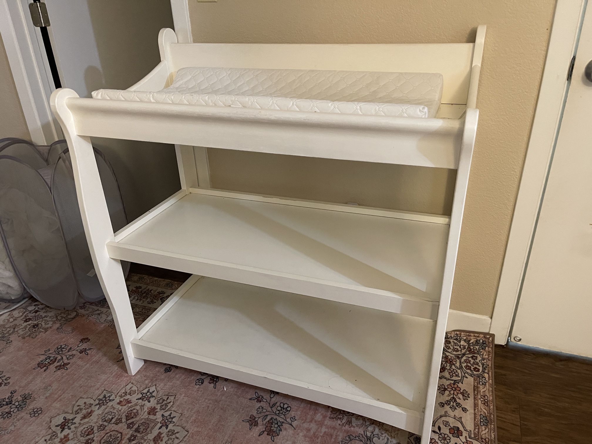 Infant Changing Table 