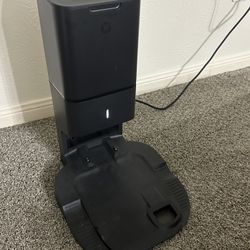 Roomba ADE-N1 Base - Condition Unknown
