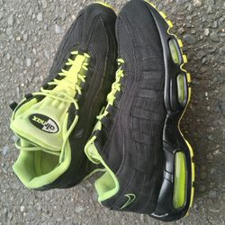 Nike AIRMax SIZE 13