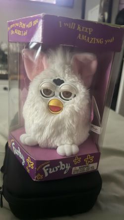 1998 Tiger Electronics Furby Snowball White Pink Ears In Original Box Unused VTG