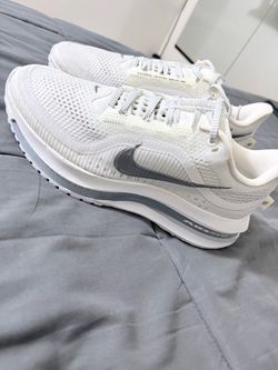 Nike Pegasus Premium 8.5 men