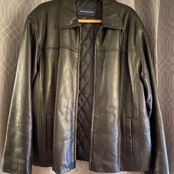 Like New Mens Leather Jacket