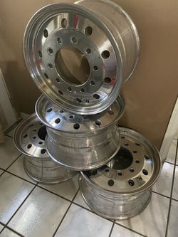 Accuride 22.5" x 12.25" Aluminum Wheel (Set of 4)