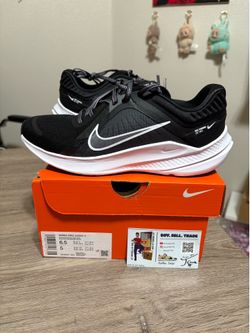 Size 6.5 Women’s / 5Y - Nike Quest 5 Running Shoes Black/Plum Fog-Iron Grey