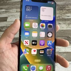 iPhone 11 Pro Max 256GB W/ New Tempered Glass Screen Protector And Charger! 