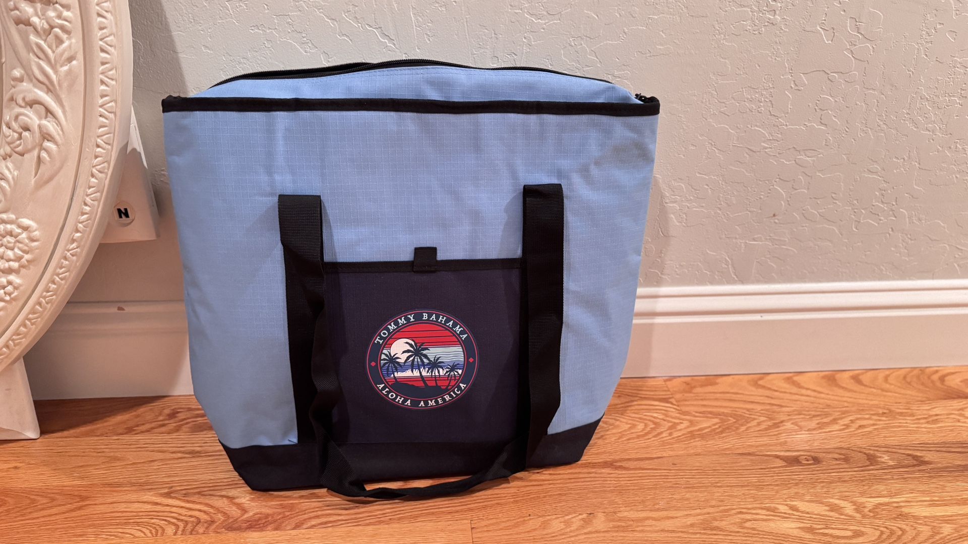 Tommy Bahamas Travel Bag