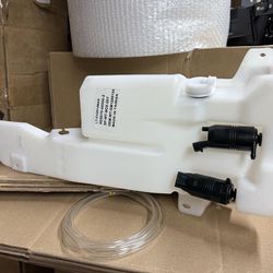 2000 to 2006 Chevy Suburban 1500/2500 Tahoe GMC Yukon OE Style Car Windshield Washer Fluid Reservoir Tank Kit