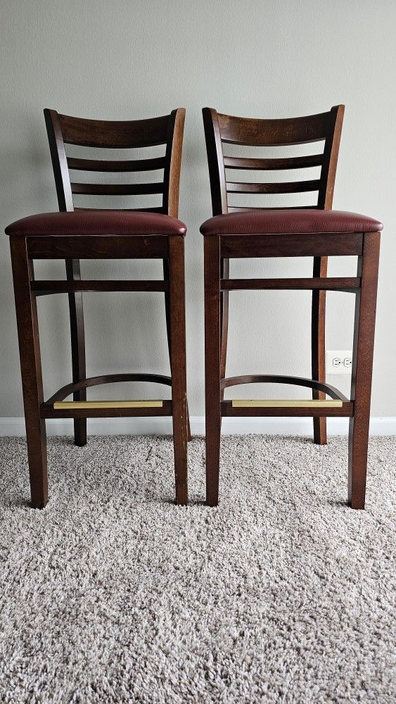Bar Stool / Chairs
