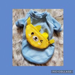 Size M Dog  Sweatshirt W/Zippered Pouch 