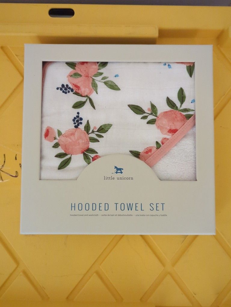 FREE Hooded Towel Set