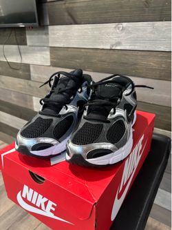 Nike V5 RNR size 11.5