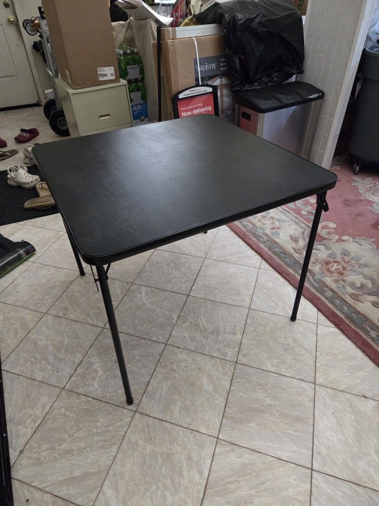 Poker Tables