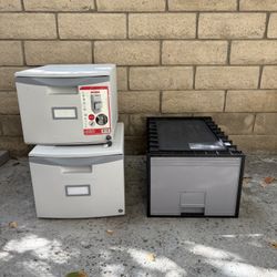 Filing Cabinets (Drawers)