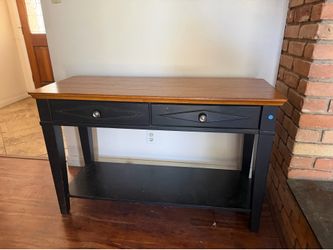 Table with two drawers