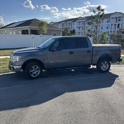 2009 Ford F150 crew cab 4x2