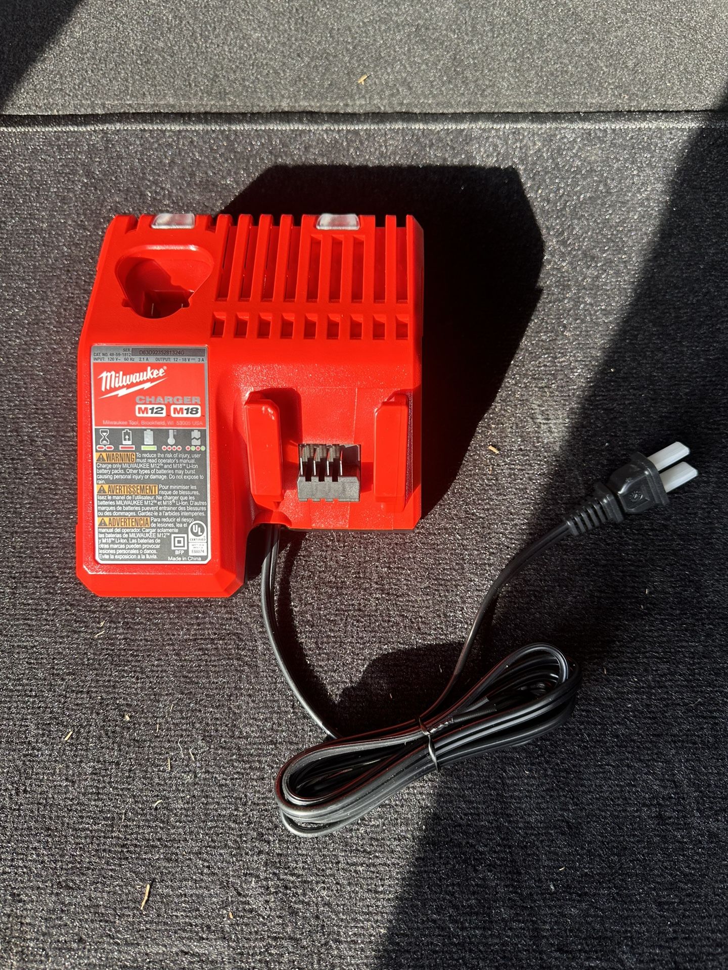 Milwaukee Charger M12 M18