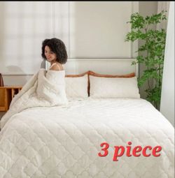 Velvet Quilt Set King Size - Luxury Lightweight Velvet Bed Comforter & 2 Pillow Shams | Oversized Coverlet Bedspread 3 Piece | Oeko-TEX All Season Bed