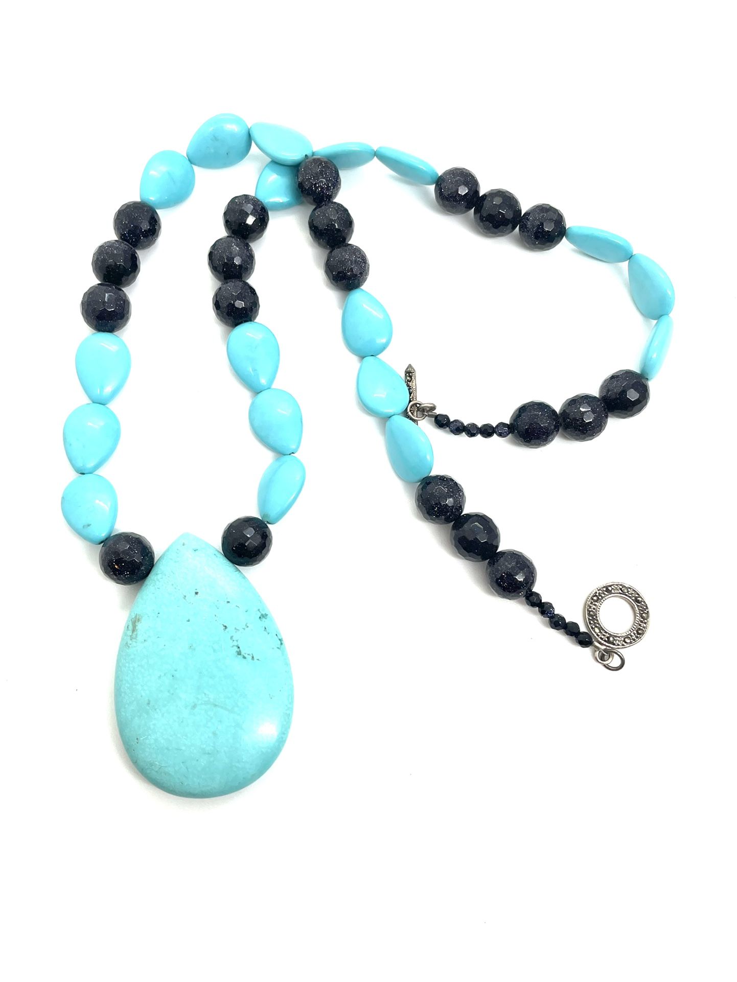 New Southwestern Turquoise Necklace