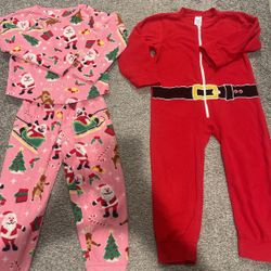 Children’s Place Size 4 Christmas Pj’s 