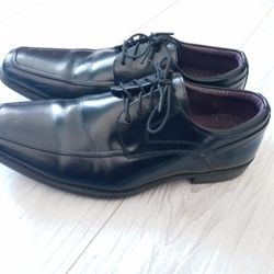 Men's Dress Shoes Size 7