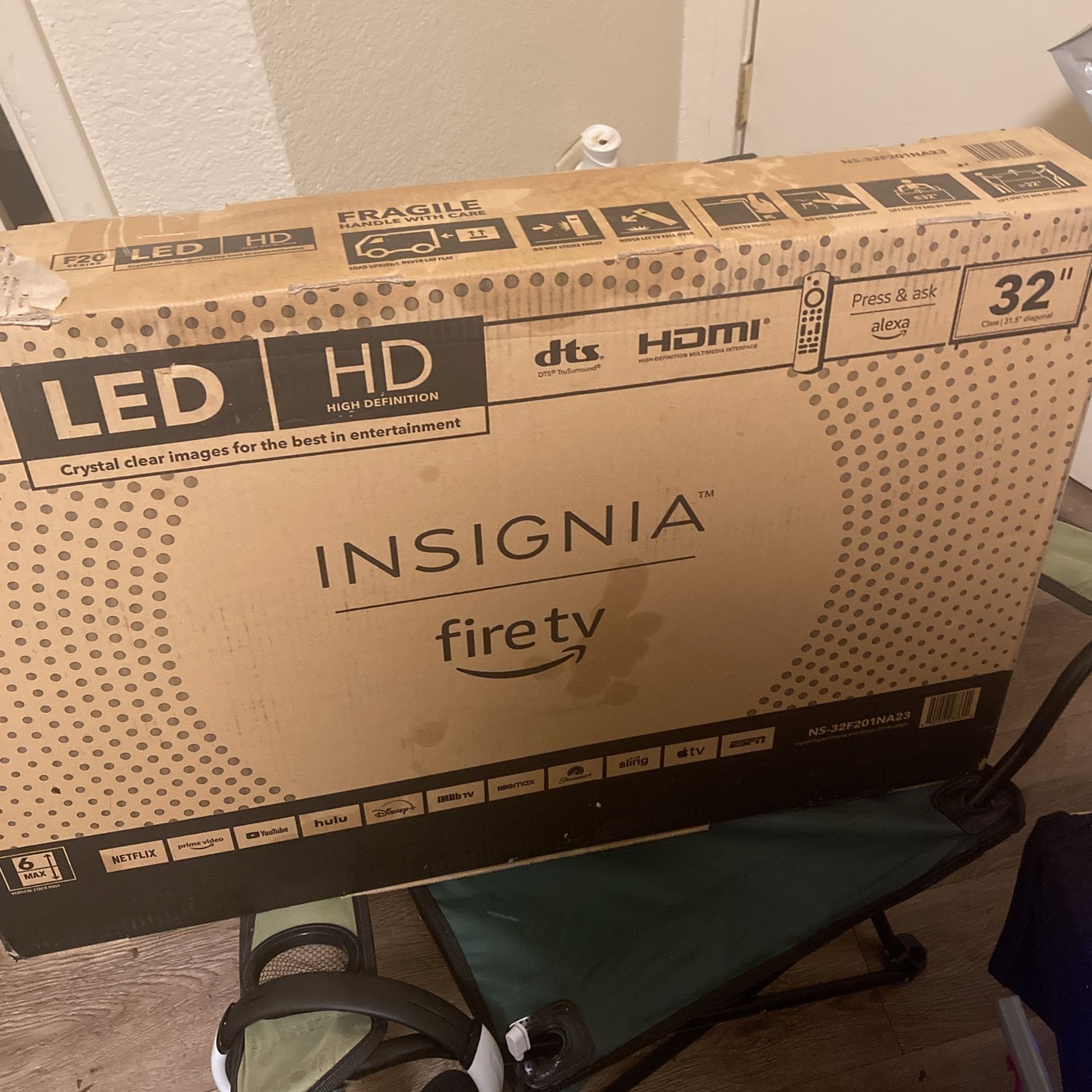 32 In. Insignia smart Tv