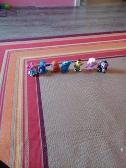 Sesame St Figures