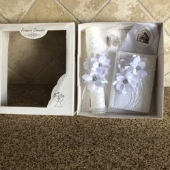 HOLY FIRST COMMUNION GIFT SET   SPANISH BIBLE 