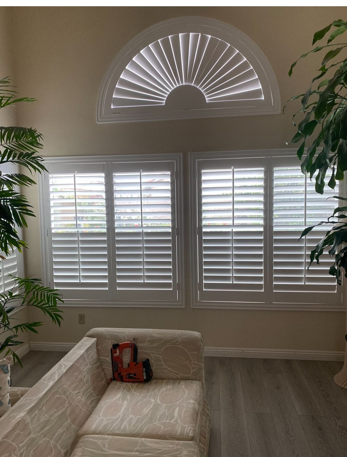 Shutters- Custom, Wood, Window Treatments, Window Coverings, Plantation, Shutter Blinds, Interior, Persianas De Madera, FREE ESTIMATES (PHONE/IN-HOME)