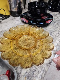 Vintage Indiana glass sandwich/ appetizer plate