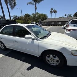 2000 Honda Accord EX - $4,000 OBO