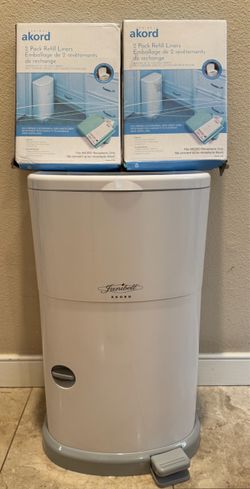 Janibel Akord Slim 7 Gallon Adult Diaper Pail + Liners