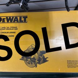DEWALT LIGHTWEIGHT BRAND NEW 
