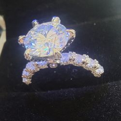 Moissanite Round Engagement Ring