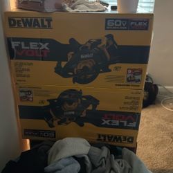 DEWALT Dcs5577x1