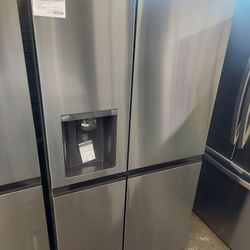 LG 27cu.ft Side-By-Side Refrigerator