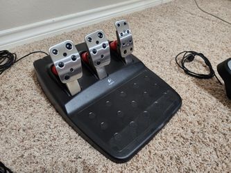 Logitech G27 Racing USB Wheel, Pedals, & Shifter for Sale in Louisville, KY  - OfferUp