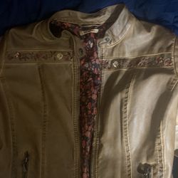 So Elegant and Special Jacket . I Only Wear It Two Times Before I Got Weight . 